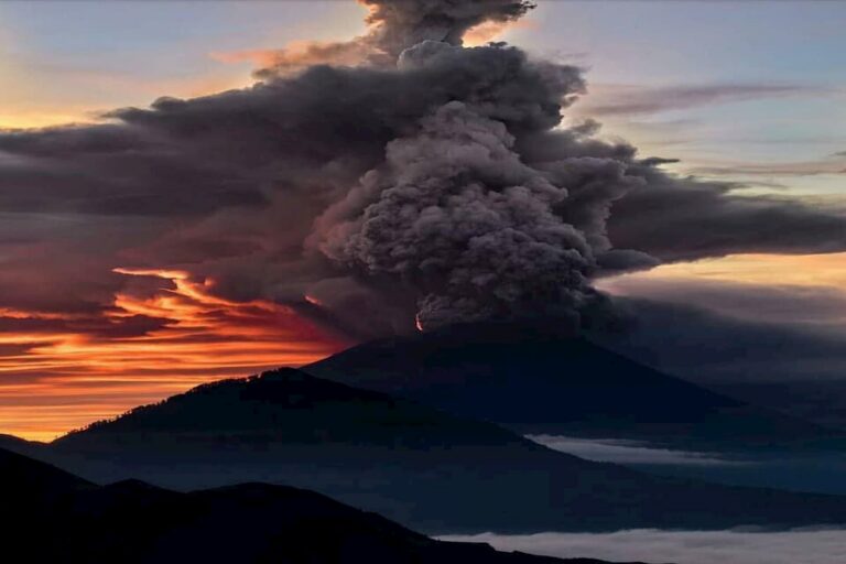 Mount Batur trekking