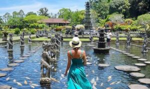 Bali Private Instagram Tour with All Entrances: The Most Scenic Spots & Swing
