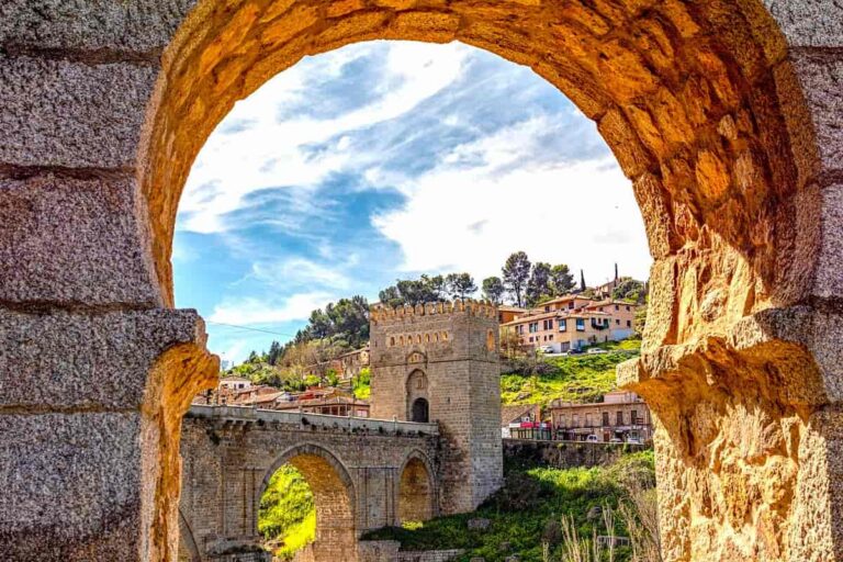 Toledo and Segovia Day Trip
