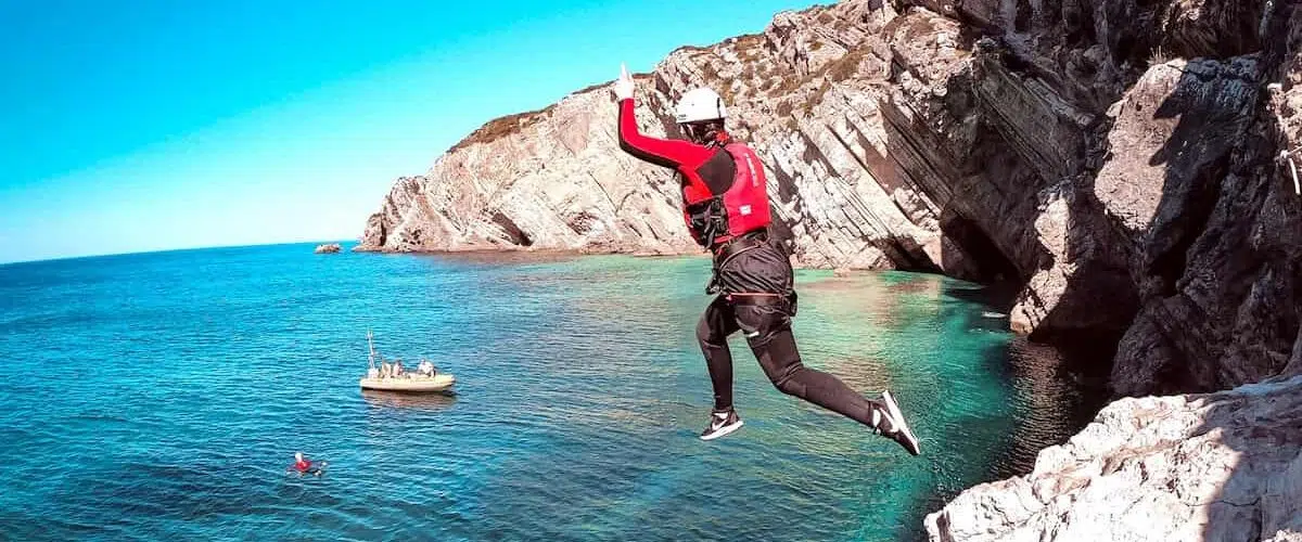 Sesimbra Coasteering