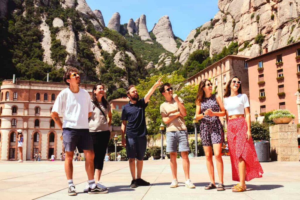 Barcelona To Montserrat Day Trip