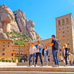 Montserrat Girona tour from Barcelona