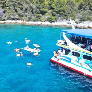 Hvar & 3 Islands Boat Tour From Split