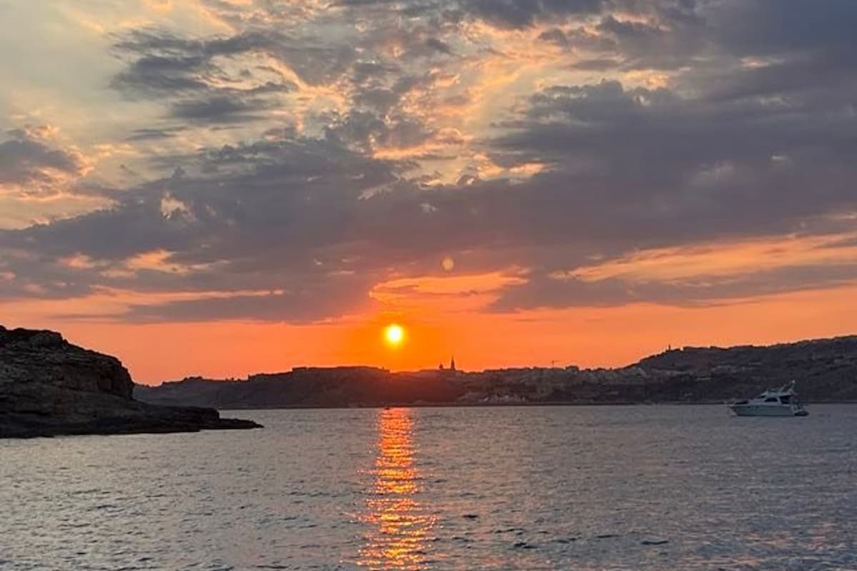 Comino Sunset Cruise